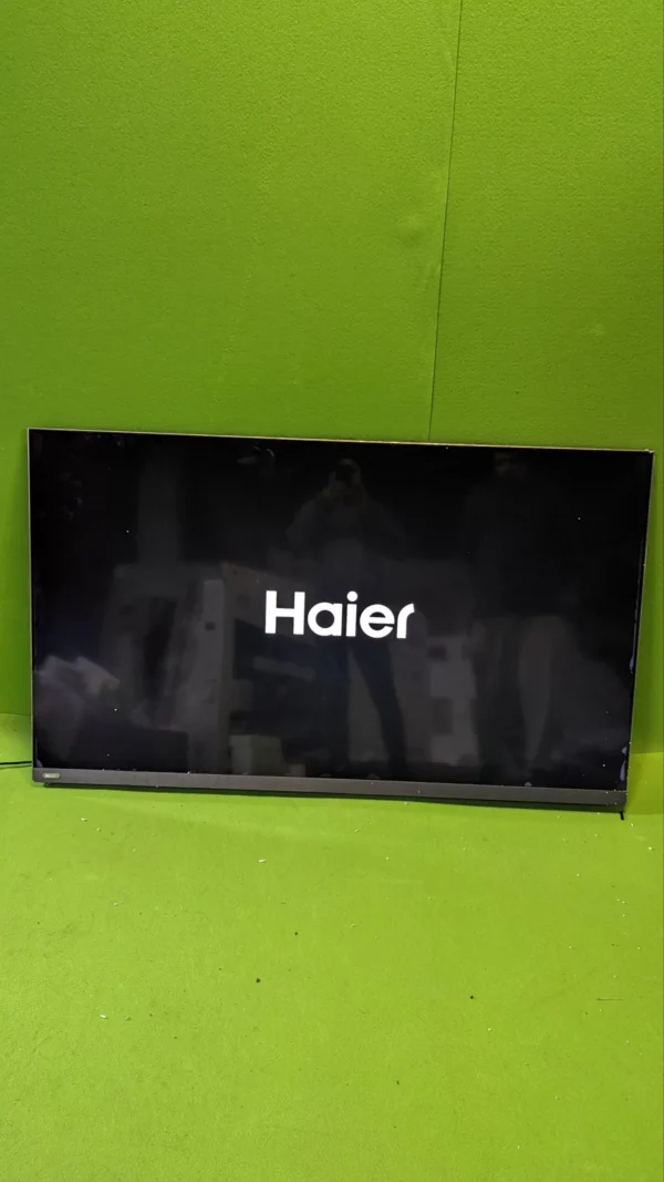 Haier HQLED 4K UHD 65" Smart TV - Imagen 4