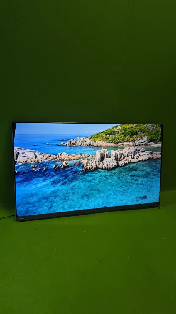 Haier HQLED 4K UHD 65" Smart TV - Imagen 9