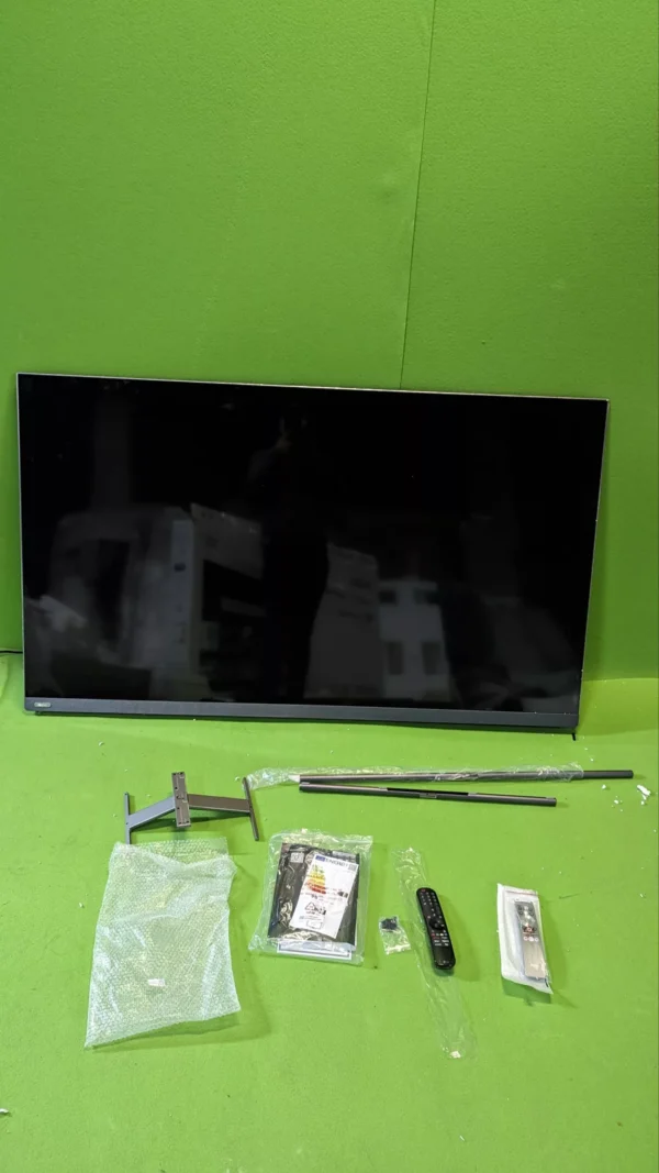 Haier HQLED 4K UHD 65" Smart TV - Imagen 2