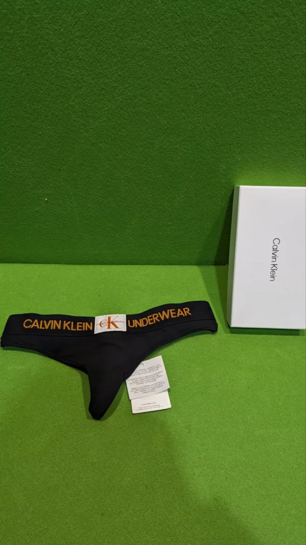 Calvin Klein Underwear tanga de mujer - Imagen 3