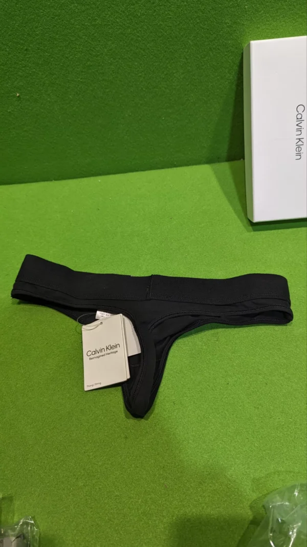 Calvin Klein Underwear tanga de mujer - Imagen 6