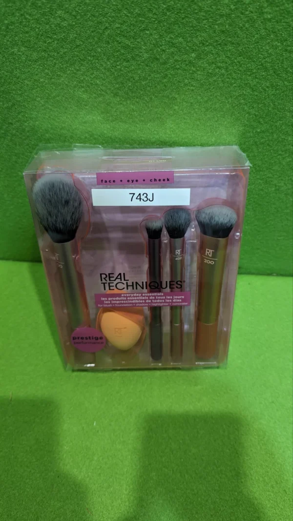 Kit Completo de Brochas Real Techniques - Imagen 5