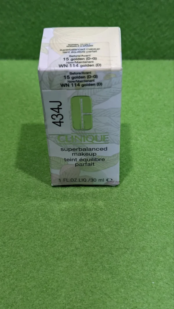 Clinique Maquillaje Superequilibrado WN 114 - Imagen 2