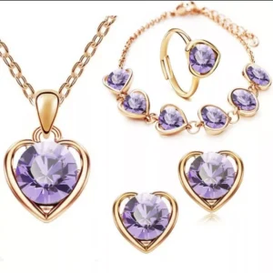 Bisutería Jewelry compuesto por: Collar, Pendientes, Pulsera y Anillo