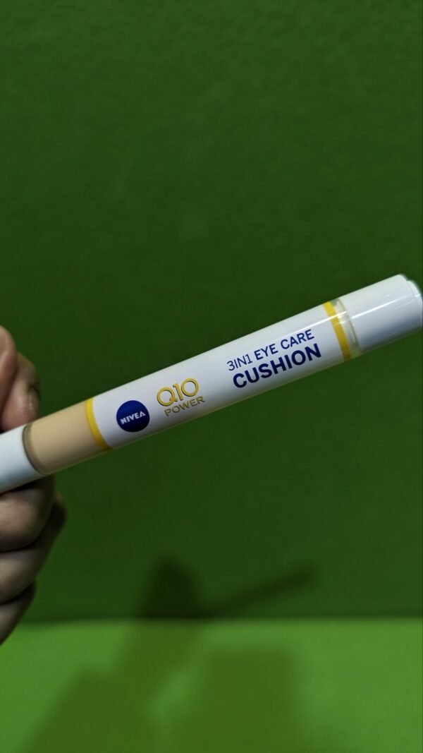Nivea Q10 Power 3 en 1 Eye Care Cushion 01 - Imagen 2