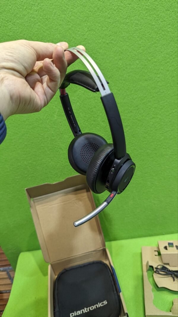 Plantronics Voyager Focus UC B825 - Bluetooth Stereo  Black - Imagen 11