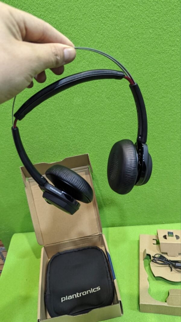 Plantronics Voyager Focus UC B825 - Bluetooth Stereo  Black - Imagen 6