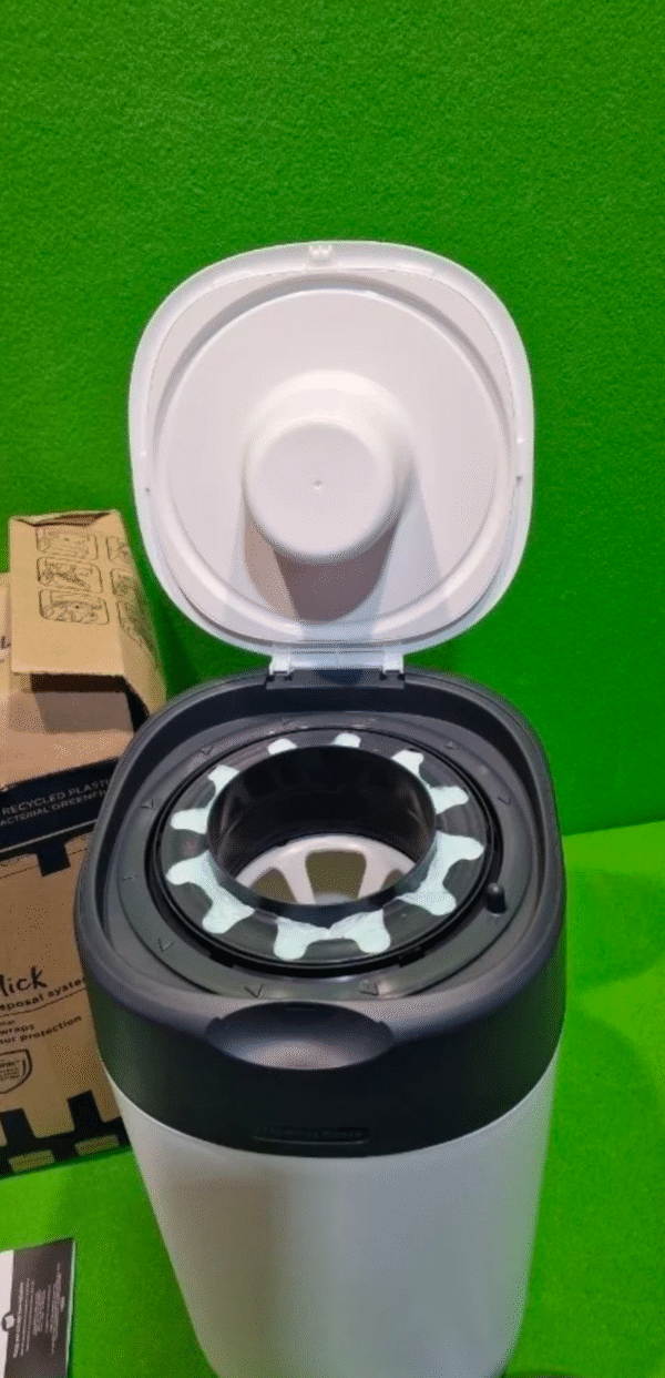 Tommee Tippee Contenedor para Pañales,  Incluye 3 Recambios - Imagen 3