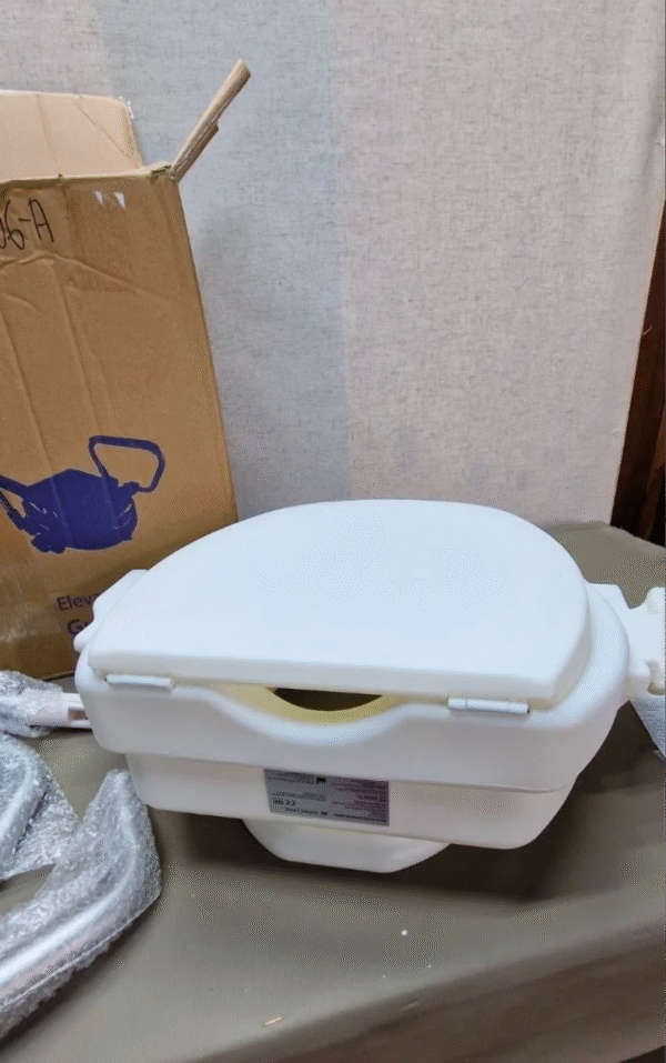 Mobiclinic, Elevador WC para adultos con reposabrazos, Guadiana - Imagen 8