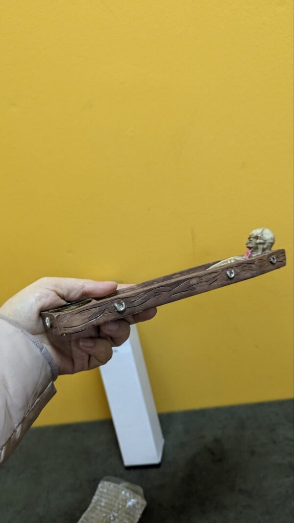 Esqueleto de resina Soporte para inciensos - Imagen 10