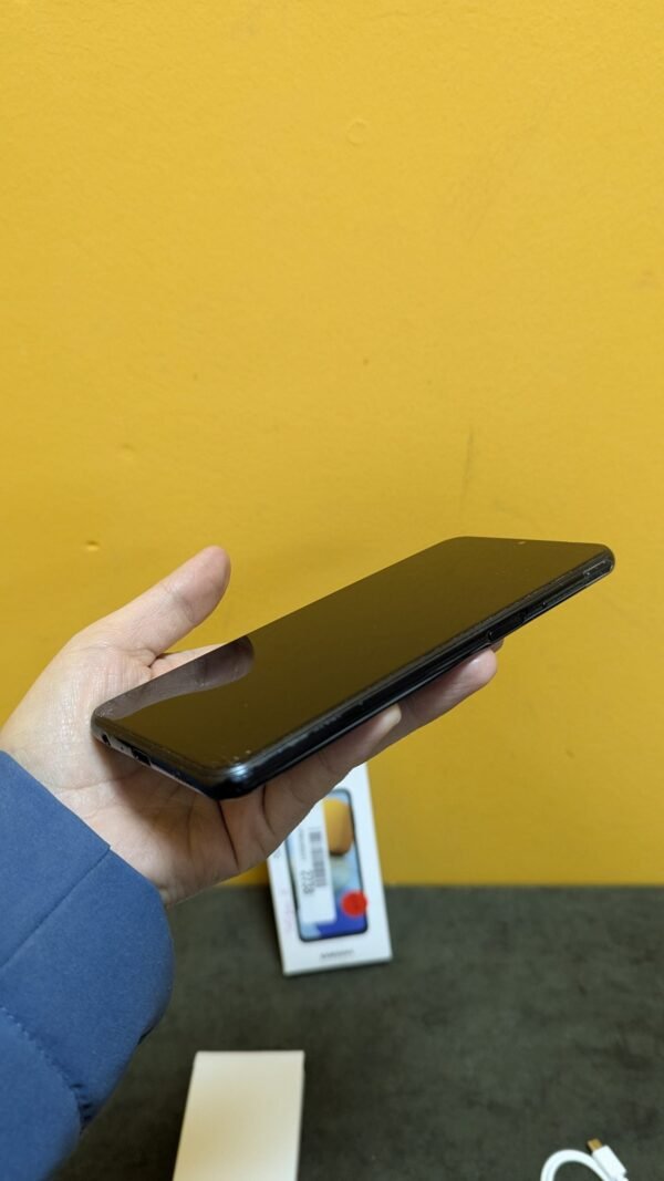 Samsung Galaxy M23 5G (128 GB) Verde Reparar - Imagen 3
