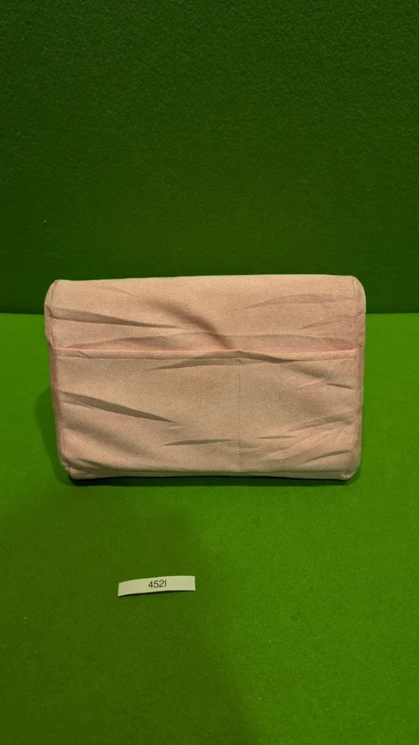 Almohada suave para tableta con bolsillo - Imagen 4