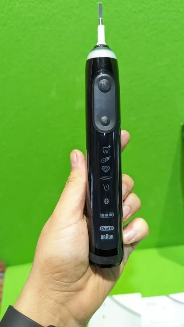 Oral-B Genius X Cepillo de Dientes Eléctrico con Mango Recargable - Imagen 4